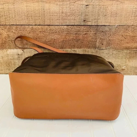 Michael Kors Purse  - Picture 3 of 8